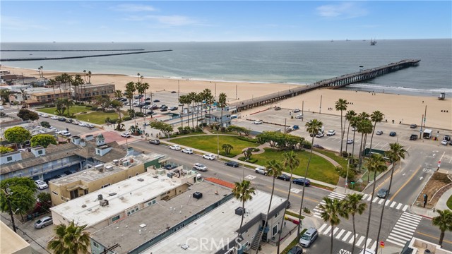 Detail Gallery Image 29 of 36 For 805 Ocean Ave #4,  Seal Beach,  CA 90740 - 3 Beds | 2 Baths