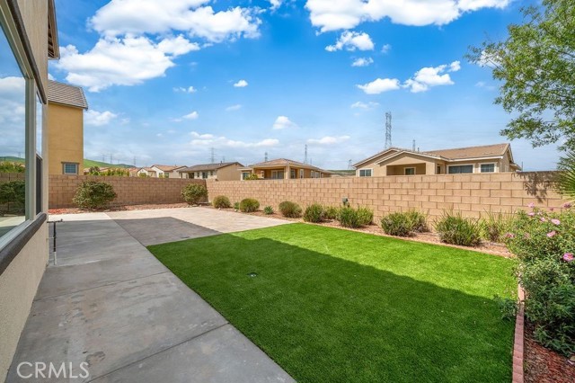 6014 Amora Drive, Chino Hills CA: https://media.crmls.org/medias/a8fac1c2-d576-4627-a6f5-45351b2ec095.jpg