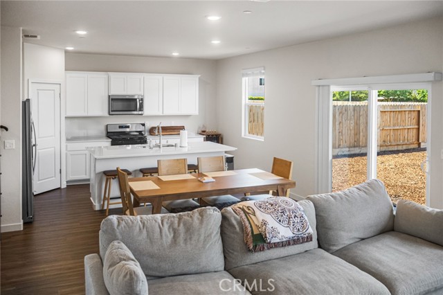 Detail Gallery Image 5 of 17 For 4119 Anise Ct, Merced,  CA 95348 - 3 Beds | 2/1 Baths