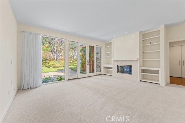 Detail Gallery Image 17 of 39 For 6 Rue Marseille, Newport Beach,  CA 92660 - 3 Beds | 2/1 Baths