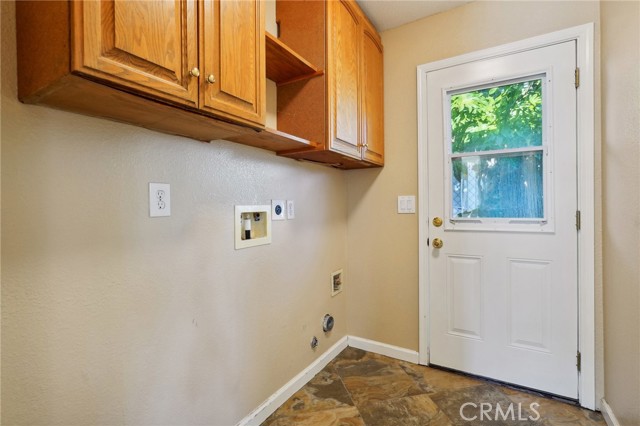 Detail Gallery Image 12 of 25 For 211 S 3rd Ave, Upland,  CA 91786 - 2 Beds | 2 Baths