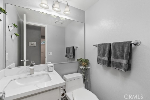 26232 Morning Glen, Lake Forest CA: https://media.crmls.org/medias/a8fd0e22-0b60-4db9-84a9-157347c18716.jpg
