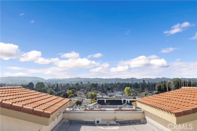 Detail Gallery Image 42 of 45 For 6800 Corbin Ave #104,  Reseda,  CA 91335 - 2 Beds | 2 Baths