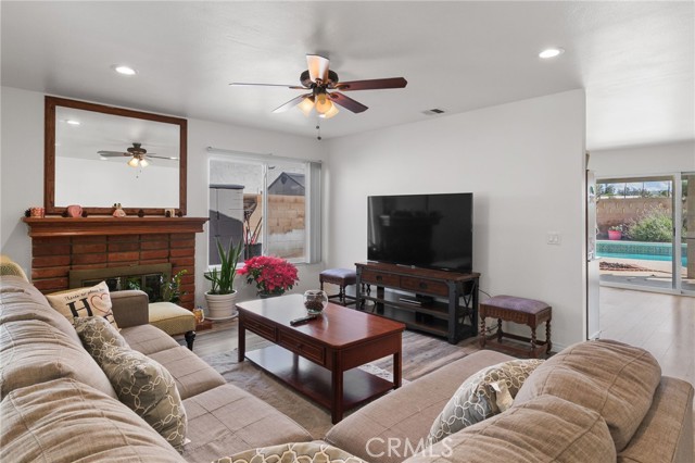 Detail Gallery Image 10 of 56 For 8548 Turlock, Riverside,  CA 92504 - 3 Beds | 2 Baths