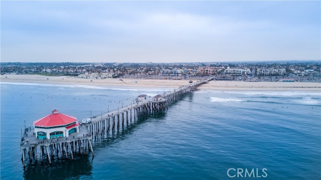 Detail Gallery Image 56 of 60 For 15902 Dundalk Ln, Huntington Beach,  CA 92647 - 3 Beds | 2/1 Baths