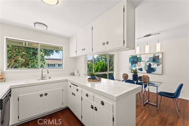 3205 Merrill, Torrance CA: https://media.crmls.org/medias/a8ff5c61-2fdb-483c-8668-00e6122b2cc1.jpg