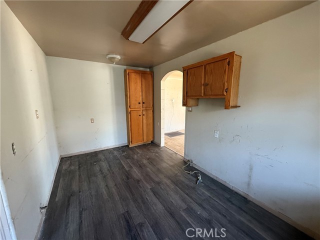 Detail Gallery Image 7 of 24 For 419 Linda Vista Dr, Bakersfield,  CA 93308 - 2 Beds | 1 Baths