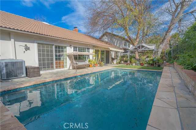 Detail Gallery Image 43 of 59 For 23514 via Decano, Valencia,  CA 91355 - 4 Beds | 2 Baths