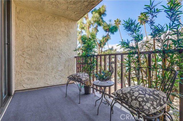 Image 10 of 40 For 1140 Ocean Boulevard 306