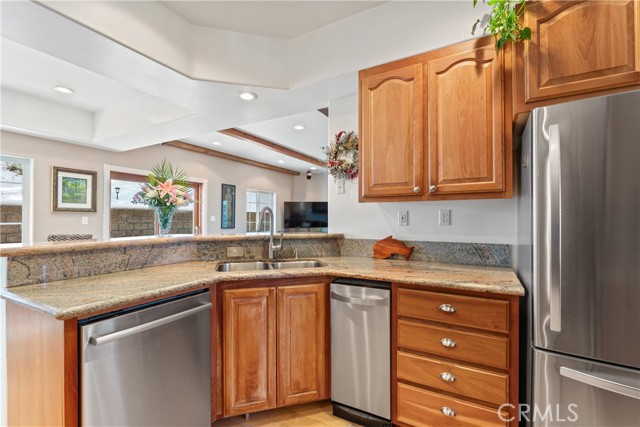 197 Massive Road, Lake Arrowhead, CA 92317