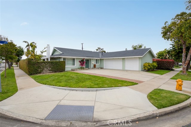 Detail Gallery Image 39 of 40 For 6582 Corrine Cir, Huntington Beach,  CA 92647 - 3 Beds | 2 Baths