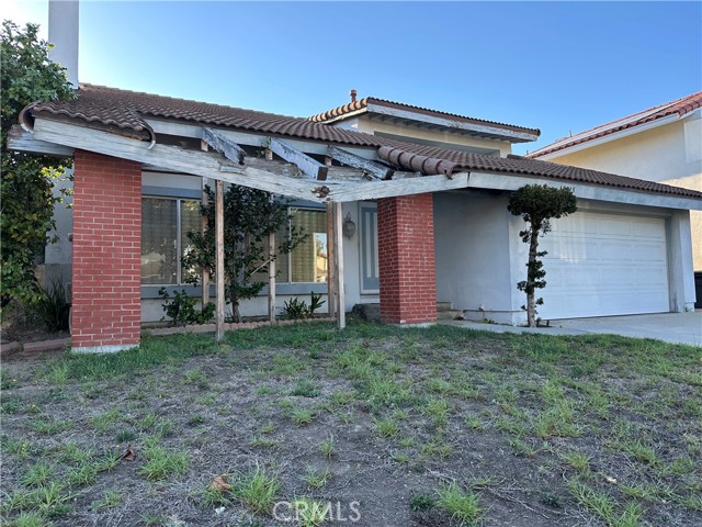 19815 Tomlee Avenue