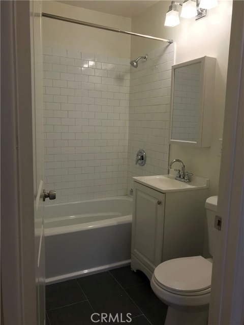 Detail Gallery Image 9 of 20 For 1024 Pico Bld, Santa Monica,  CA 90405 - – Beds | – Baths