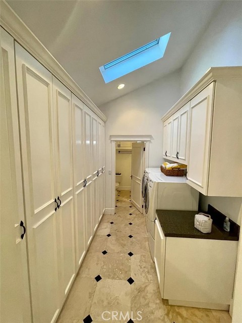 Detail Gallery Image 16 of 19 For 157 Claremont Ave, Long Beach,  CA 90803 - 2 Beds | 2 Baths