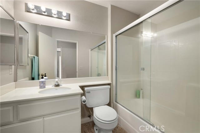 Detail Gallery Image 20 of 31 For 44239 Fenner, Lancaster,  CA 93536 - 3 Beds | 2 Baths