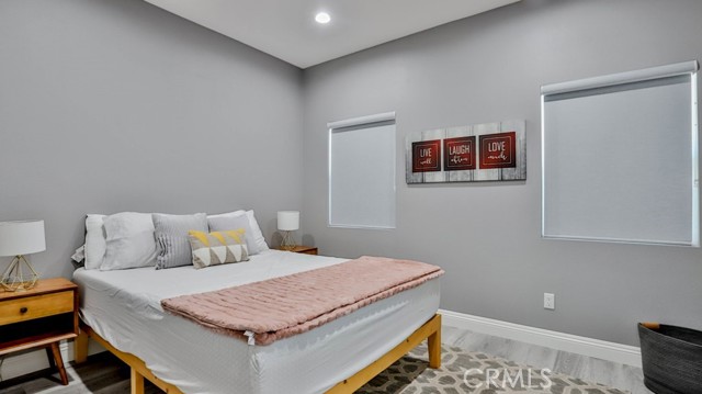 408 S Flower Street, Santa Ana CA: https://media.crmls.org/medias/a902b4fb-4943-4e54-b466-fd5f0566ae94.jpg