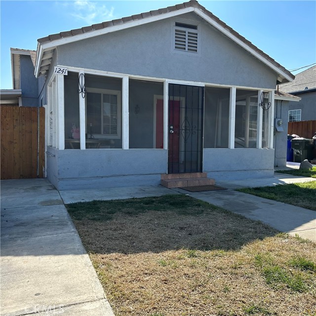 1241 W Belleview St, San Bernardino, CA 92410