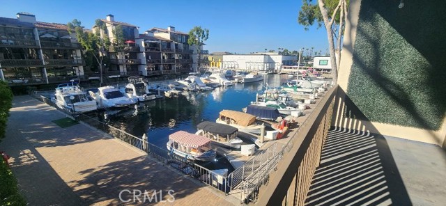 Detail Gallery Image 20 of 34 For 6221 Marina Pacifica Dr, Long Beach,  CA 90803 - 1 Beds | 1 Baths