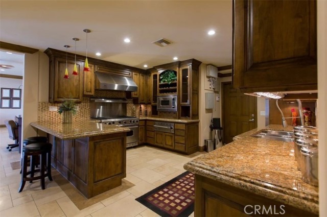 40900 Breezy Pass #D, Palm Desert, CA 92211
