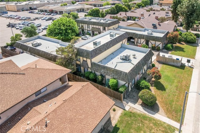 Detail Gallery Image 18 of 34 For 2432 S Sallee Ct, Visalia,  CA 93277 - – Beds | – Baths