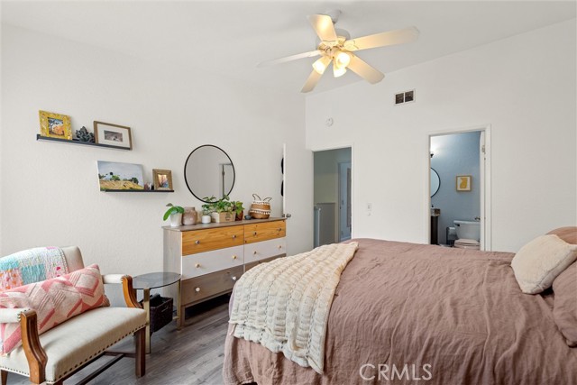 Detail Gallery Image 14 of 30 For 2730 W Segerstrom Ave #C,  Santa Ana,  CA 92704 - 2 Beds | 1/1 Baths