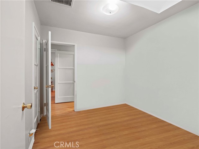 1511 N Maple Street, Burbank CA: https://media.crmls.org/medias/a9042675-4e14-4dc1-9acc-c3bcdb053b69.jpg