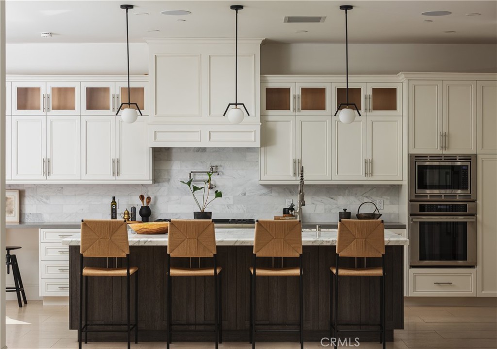 MLS #OC25163593 img 4