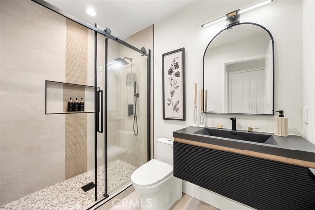 24876 Avenida Avalon, Laguna Hills CA: https://media.crmls.org/medias/a905b082-4ad8-4da7-ba78-331bd3a8c3a0.jpg