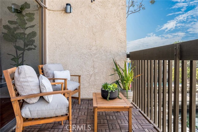 Detail Gallery Image 17 of 22 For 9331 Marina Pacifica Dr N, Long Beach,  CA 90803 - 1 Beds | 1 Baths