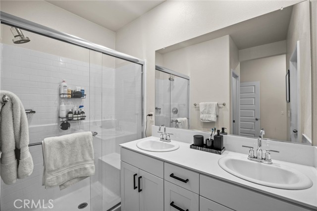 1752 Cayton Loop, West Covina CA: https://media.crmls.org/medias/a907da8f-aaf7-422e-9b79-5078d400fadf.jpg