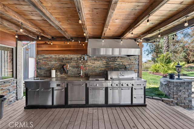 Detail Gallery Image 16 of 68 For 31386 Corte San Leandro, Temecula,  CA 92592 - 4 Beds | 2/1 Baths