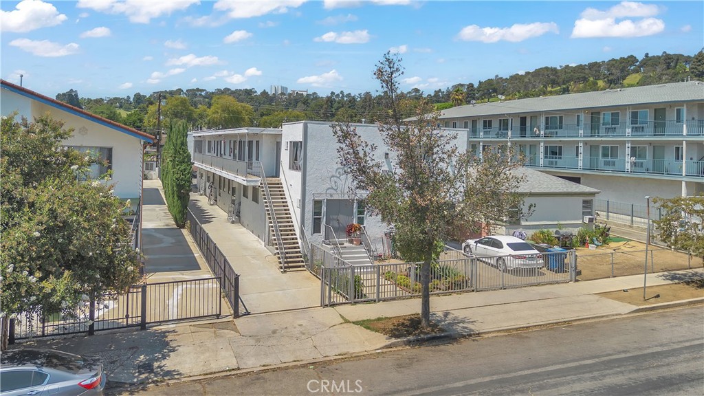 SingleFamilyResidence at 3315 Andrita