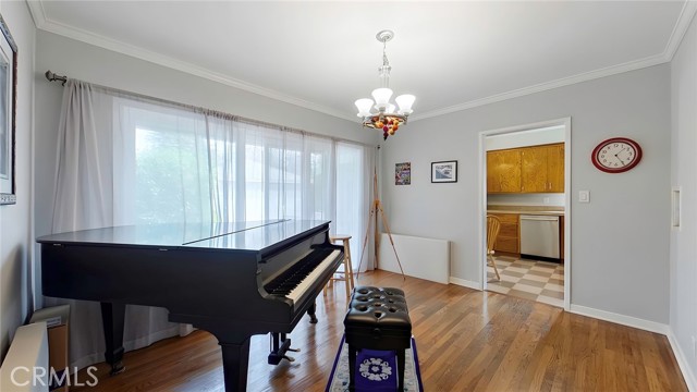 Detail Gallery Image 12 of 38 For 3516 Las Palmas, Glendale,  CA 91208 - – Beds | – Baths