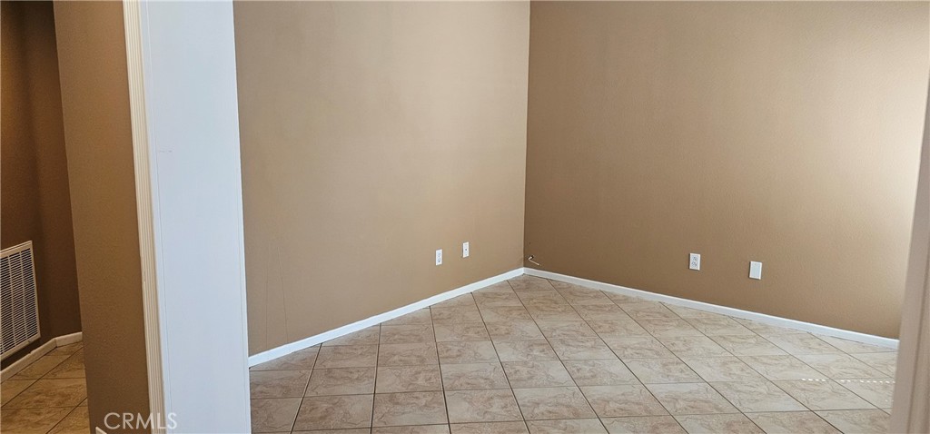 MLS #CV25220056 image #14