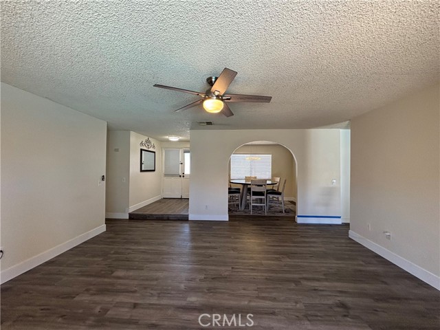 205 Ford Street, Redlands CA: https://media.crmls.org/medias/a90a6a6b-c58b-46e8-88d0-50de41b9aa21.jpg