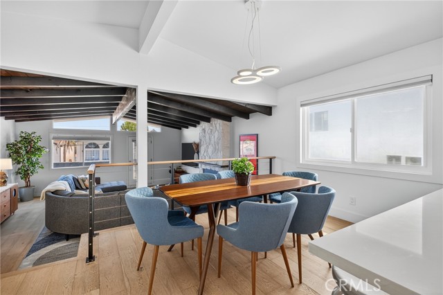 1752 Dixon Street, Redondo Beach CA: https://media.crmls.org/medias/a90a71ca-4033-4609-9957-b5c769d467f1.jpg