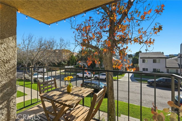 Detail Gallery Image 21 of 58 For 11127 La Maida #9,  North Hollywood,  CA 91601 - 3 Beds | 2/1 Baths