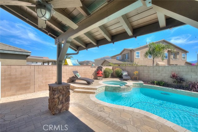 Image 52 of 67 For 14861 Henry Street