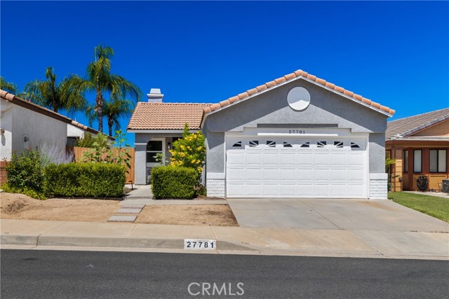 27781 Spring Meadow Court, Menifee CA: https://media.crmls.org/medias/a90c45f5-932e-4448-abaa-d2f0601e9a6d.jpg