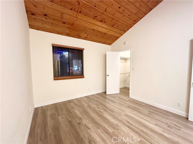 Detail Gallery Image 16 of 46 For 1433 S Beverly Dr, Los Angeles,  CA 90035 - 3 Beds | 2/1 Baths