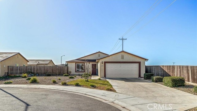 Detail Gallery Image 2 of 39 For 784 Taryn Ct, Merced,  CA 95341 - 3 Beds | 2 Baths