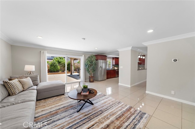 16086 Sweetleaf Street, Fountain Valley CA: https://media.crmls.org/medias/a90da444-f3e1-428c-bb8b-32ff5a28931f.jpg