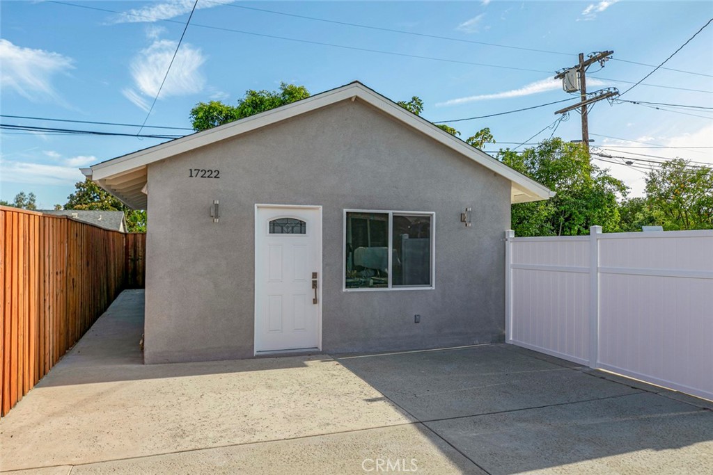 17222 Horace Street