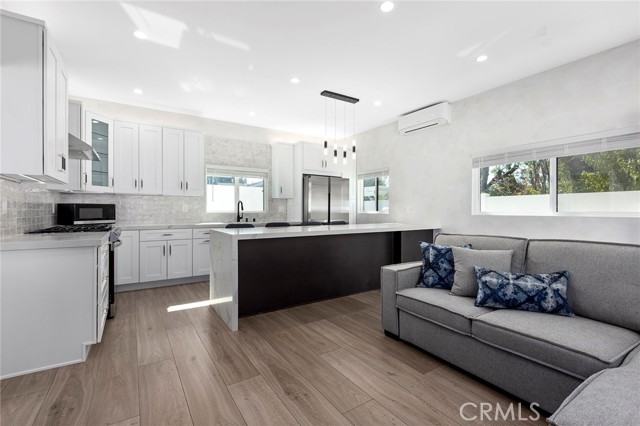 Detail Gallery Image 31 of 40 For 23446 Justice St, West Hills,  CA 91304 - 6 Beds | 4/1 Baths