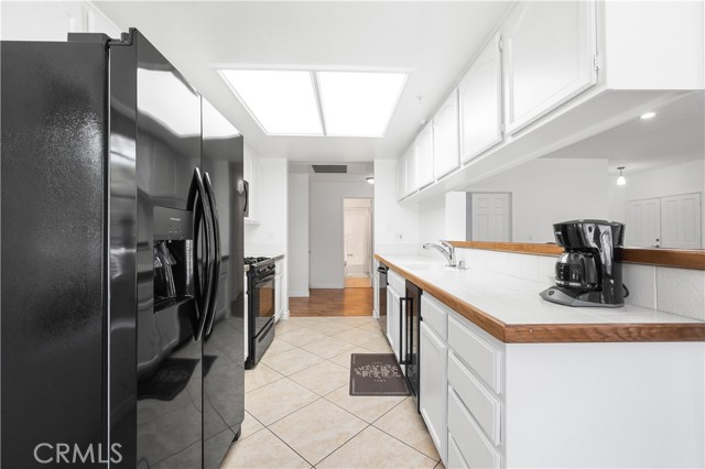 Detail Gallery Image 8 of 59 For 4591 Warner Ave #101,  Huntington Beach,  CA 92649 - 3 Beds | 2 Baths