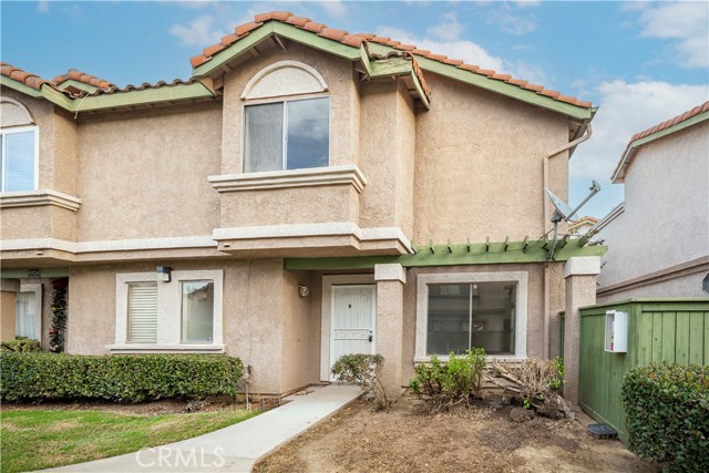 Detail Gallery Image 2 of 33 For 8362 Sunset Trail Pl #B,  Rancho Cucamonga,  CA 91730 - 3 Beds | 2/1 Baths