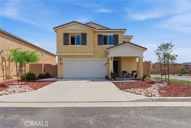 Detail Gallery Image 3 of 27 For 28858 Enclave, Winchester,  CA 92596 - 4 Beds | 2/1 Baths