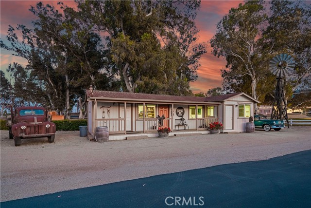 26465 Douglas Avenue, Murrieta CA: https://media.crmls.org/medias/a9120bbd-7541-4727-98ff-178c9de6d041.jpg