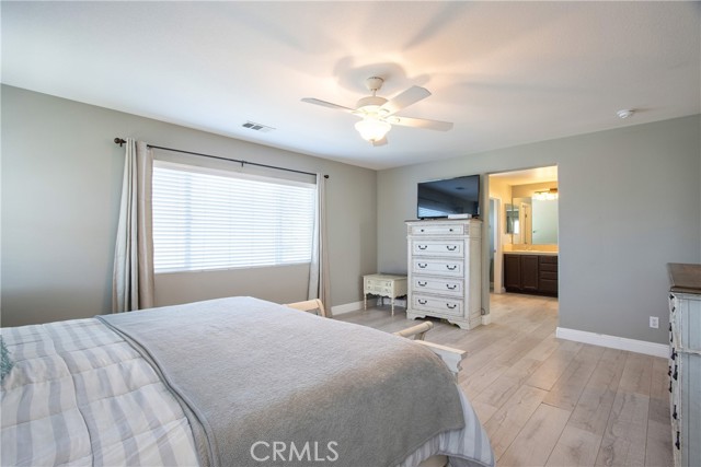 Detail Gallery Image 20 of 36 For 39883 S Creek Cir, Murrieta,  CA 92563 - 5 Beds | 3 Baths