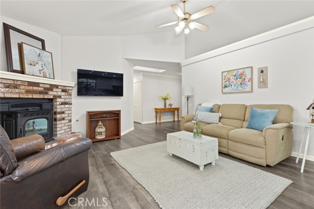 Detail Gallery Image 3 of 27 For 7 Premier Ct, Chico,  CA 95928 - 3 Beds | 2 Baths